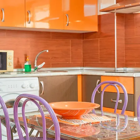 Naranja شقة *