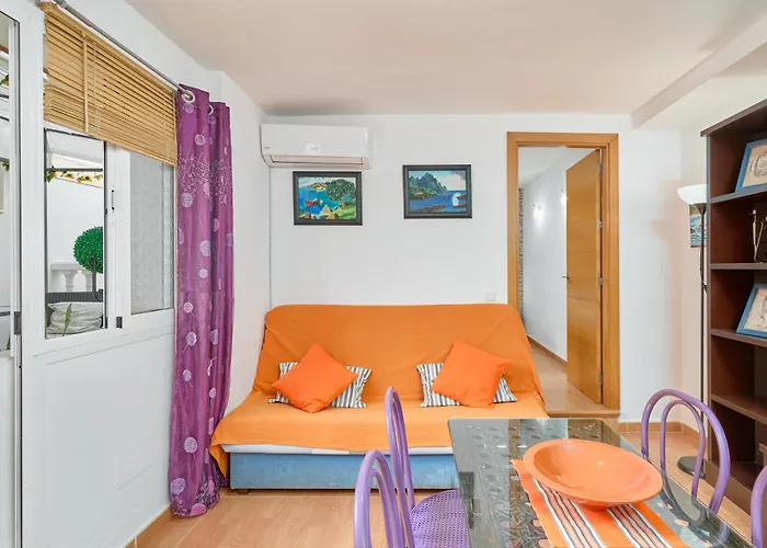 Naranja Apartament Nerja